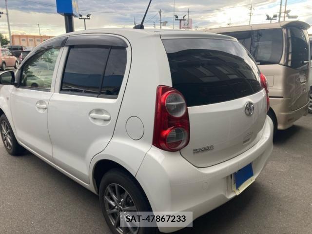 Toyota PASSO 2013-12 8372038-18