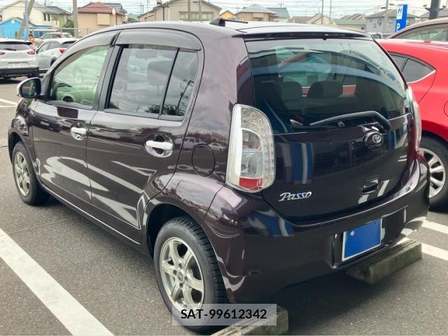 Toyota PASSO 2014-11 8372035-3