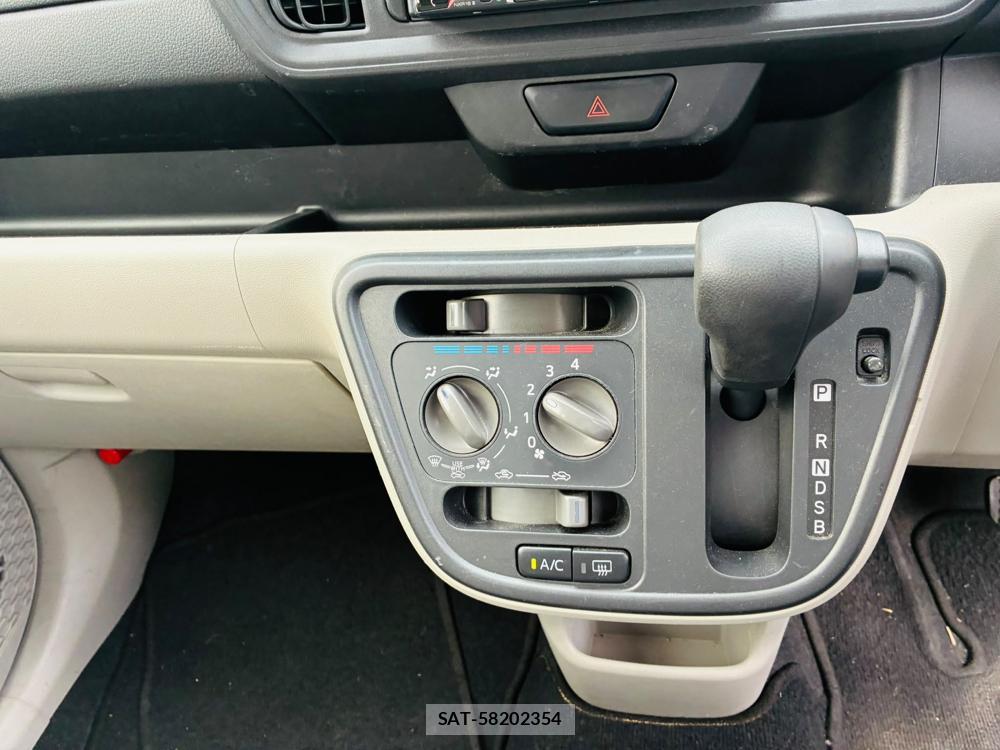 Toyota PASSO 2019-07 8351355-19