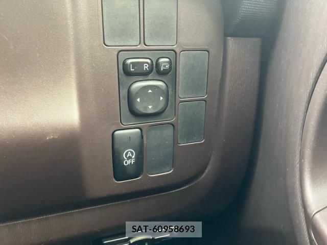 Toyota PASSO 2016-03 8414329-16