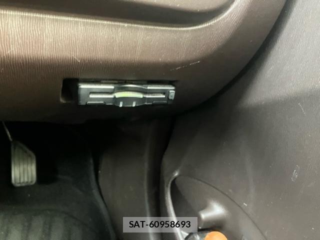 Toyota PASSO 2016-03 8414329-21