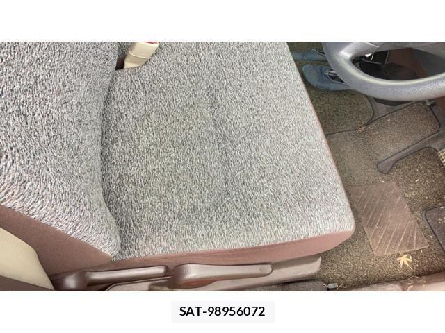 Toyota PASSO 2012-09 8414327-11