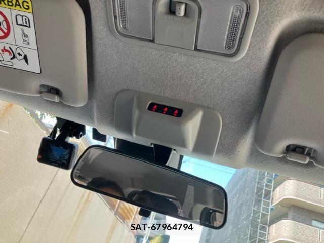 Toyota PASSO 2018-05 8414303-14