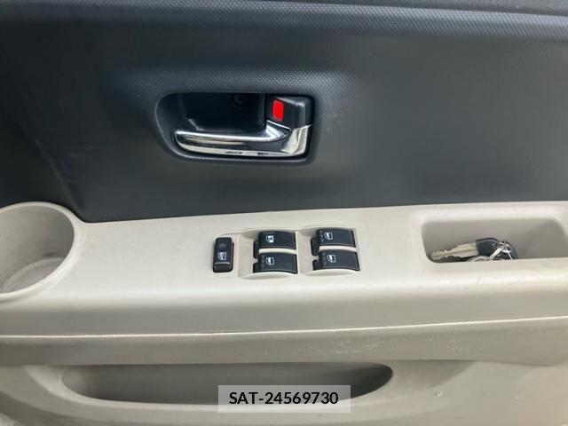 Toyota PASSO 2007-09 8438696-12