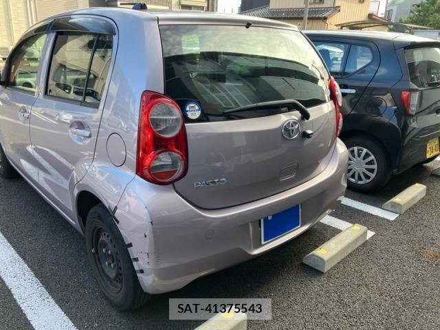 Toyota PASSO 2011-04 8438702-5