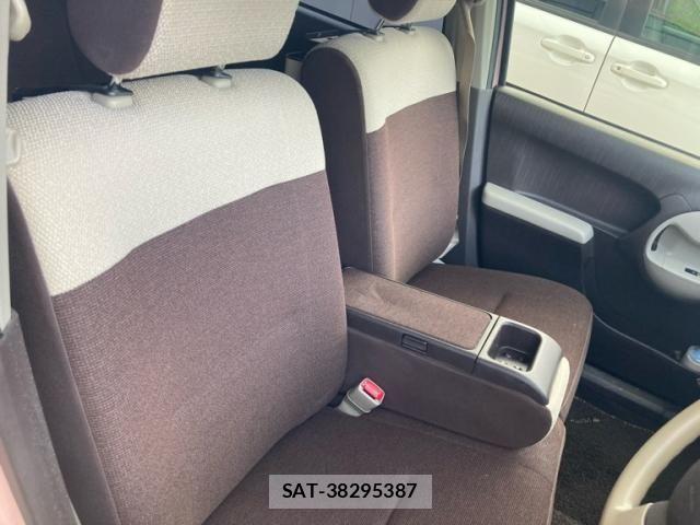 Toyota PASSO 2014-04 8528555-4