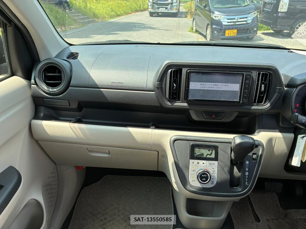 Toyota PASSO 2019-12 8451395-17