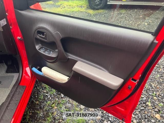 Toyota PASSO 2015-10 8563150-12
