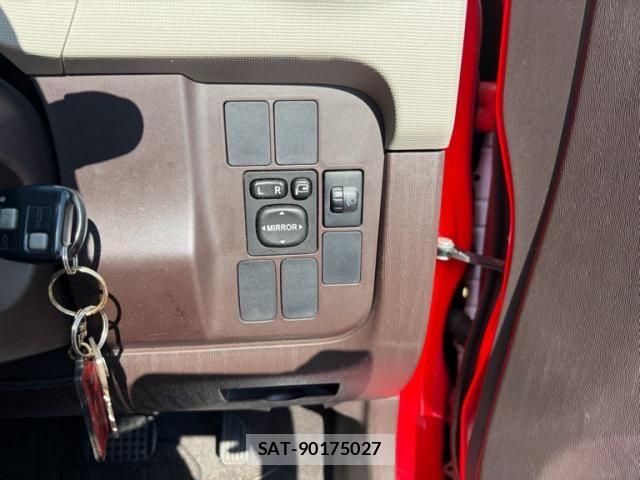 Toyota PASSO 2012-02 8563152-14