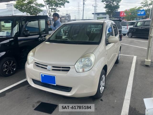 Toyota PASSO 2011-11 8563153-0