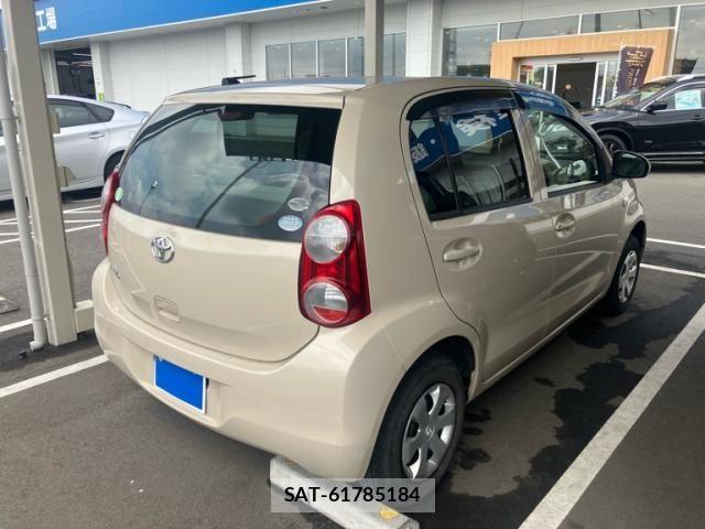 Toyota PASSO 2011-11 8563153-2