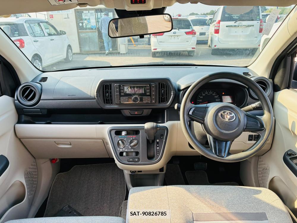 Toyota PASSO 2019-07 8261636-12