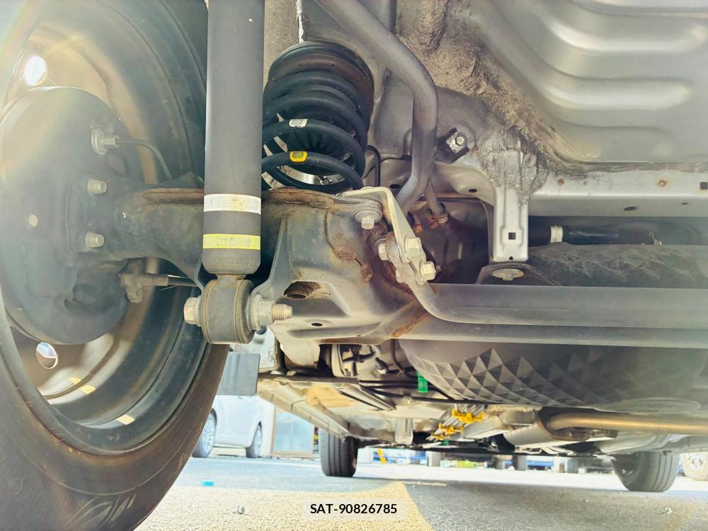 Toyota PASSO 2019-07 8261636-33