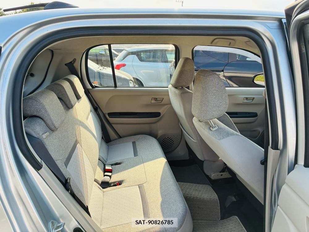 Toyota PASSO 2019-07 8261636-8