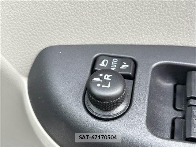 Toyota PASSO 2016-06 8628327-25