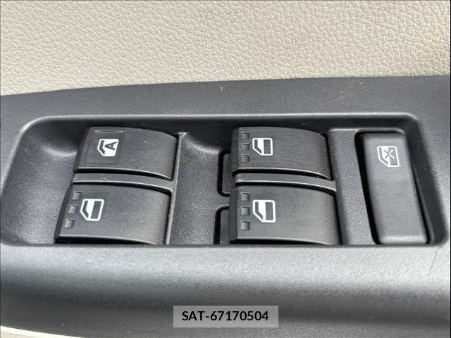 Toyota PASSO 2016-06 8628327-26