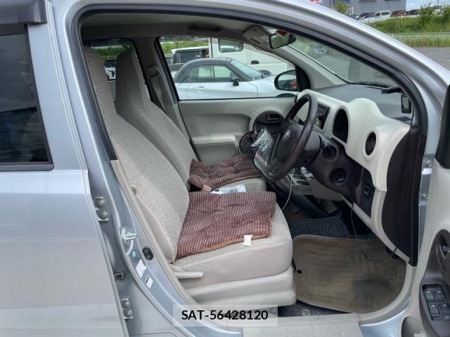Toyota PASSO 2010-02 8660943-1