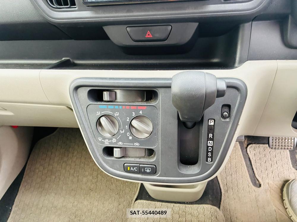 Toyota PASSO 2019-08 8590878-20