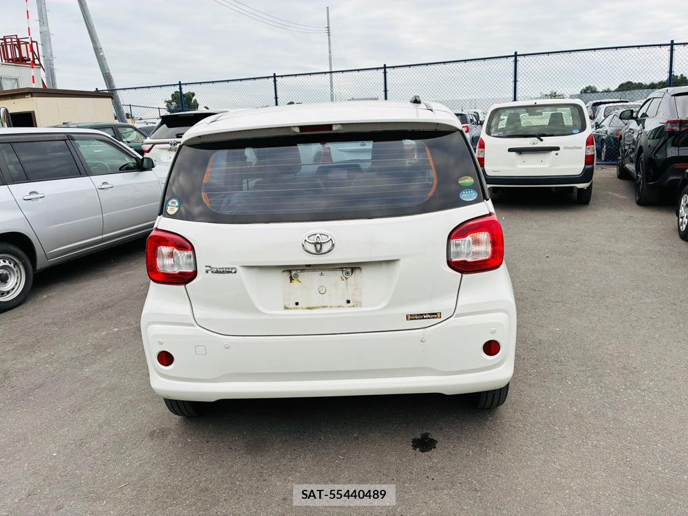 Toyota PASSO 2019-08 8590878-3