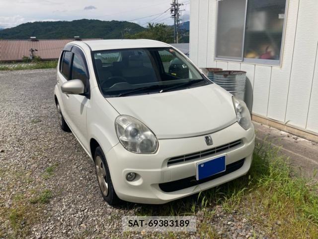 Toyota PASSO 2010-08 8660946-0