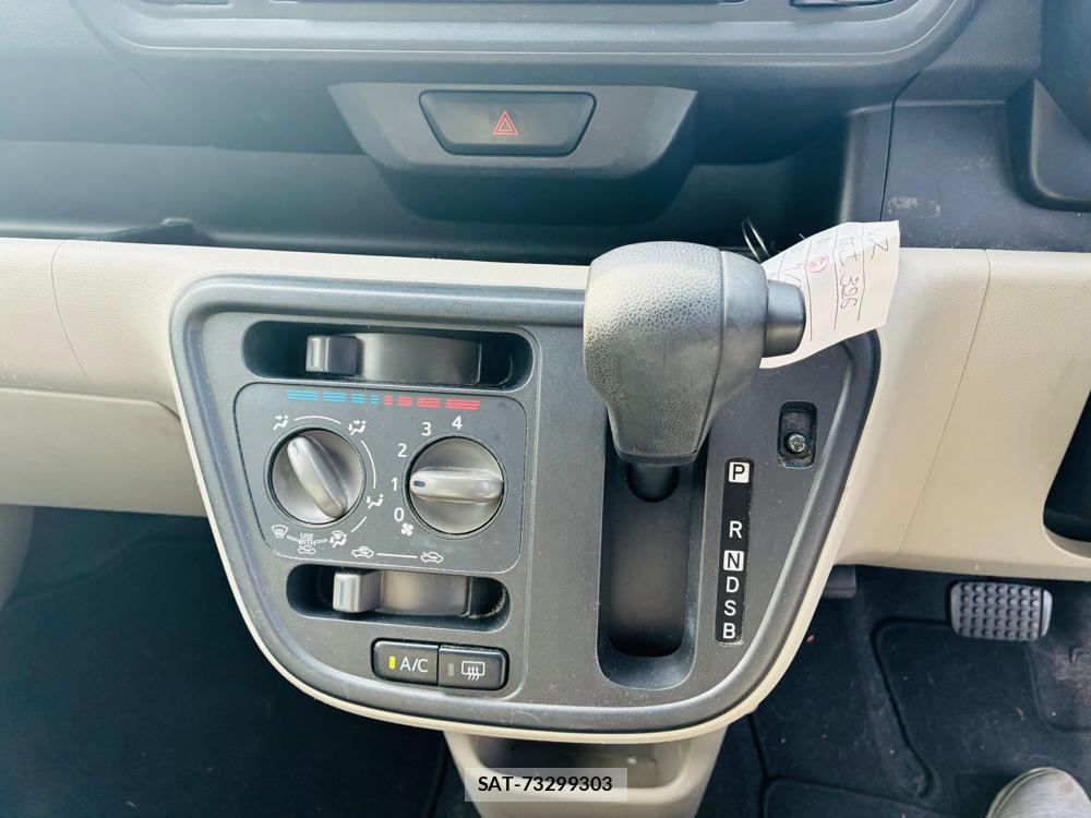 Toyota PASSO 2019-08 8614504-20