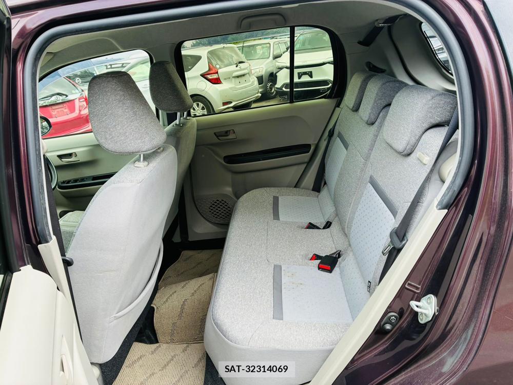 Toyota PASSO 2019-09 8469748-9