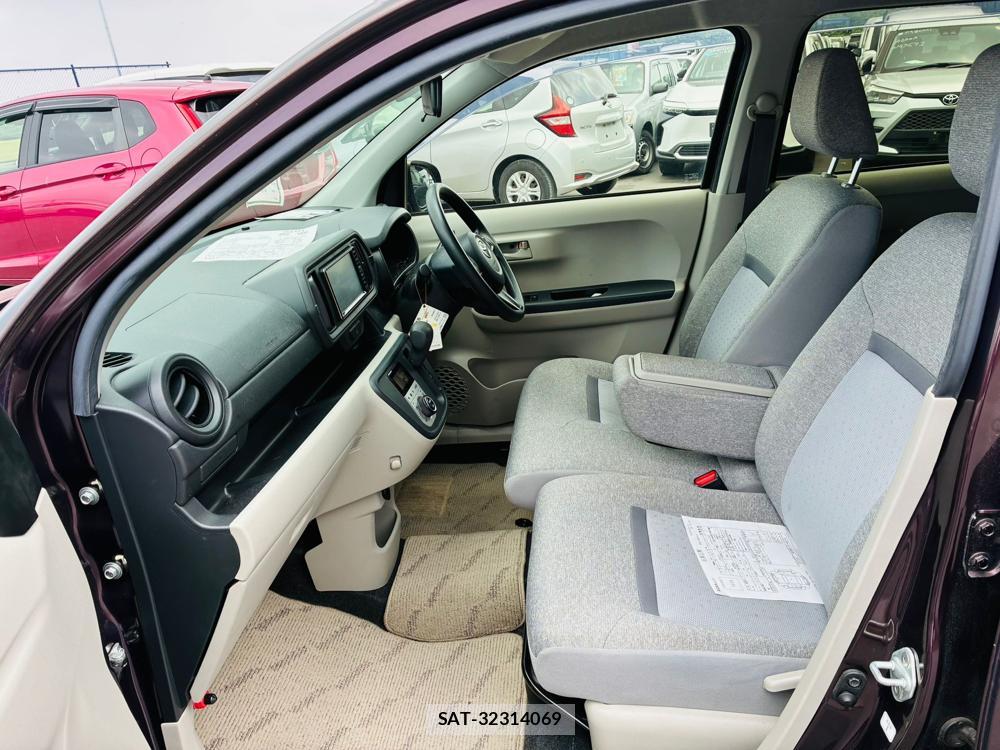Toyota PASSO 2019-09 8469748-10