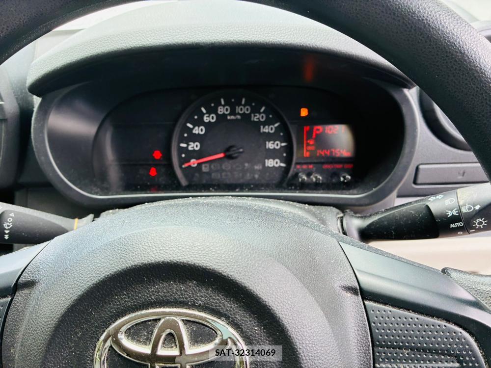 Toyota PASSO 2019-09 8469748-15