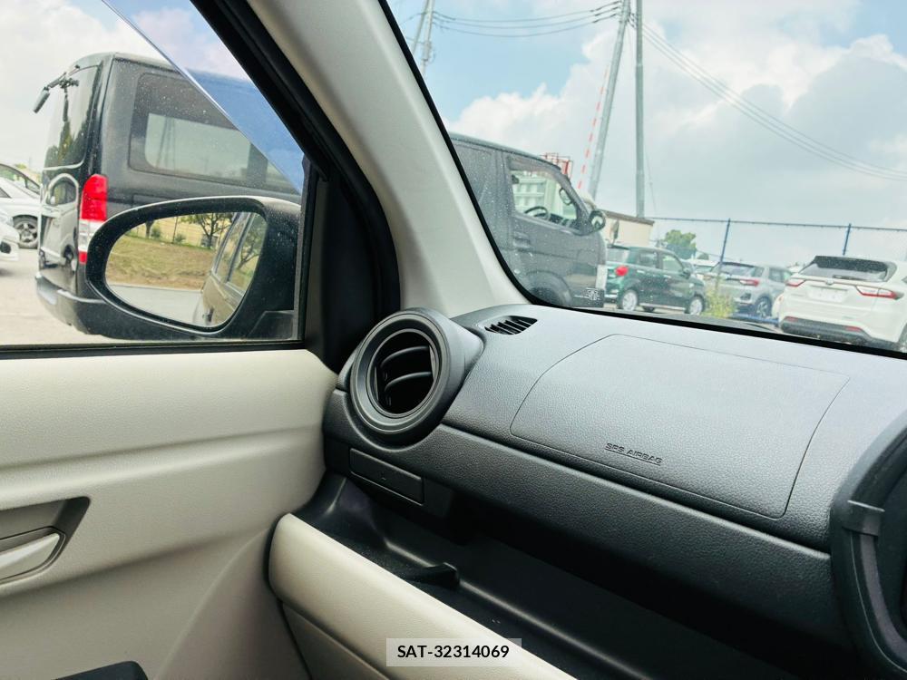 Toyota PASSO 2019-09 8469748-18