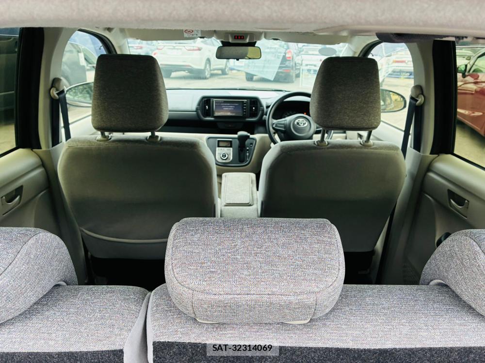 Toyota PASSO 2019-09 8469748-24
