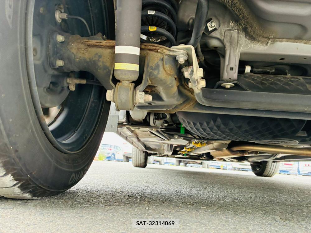 Toyota PASSO 2019-09 8469748-35