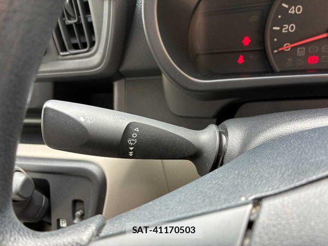 Toyota PASSO 2017-09 8686269-8