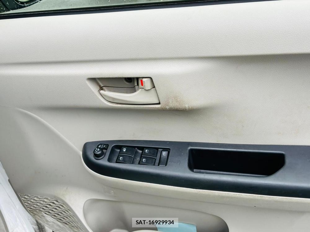 Toyota PASSO 2019-05 8590874-21