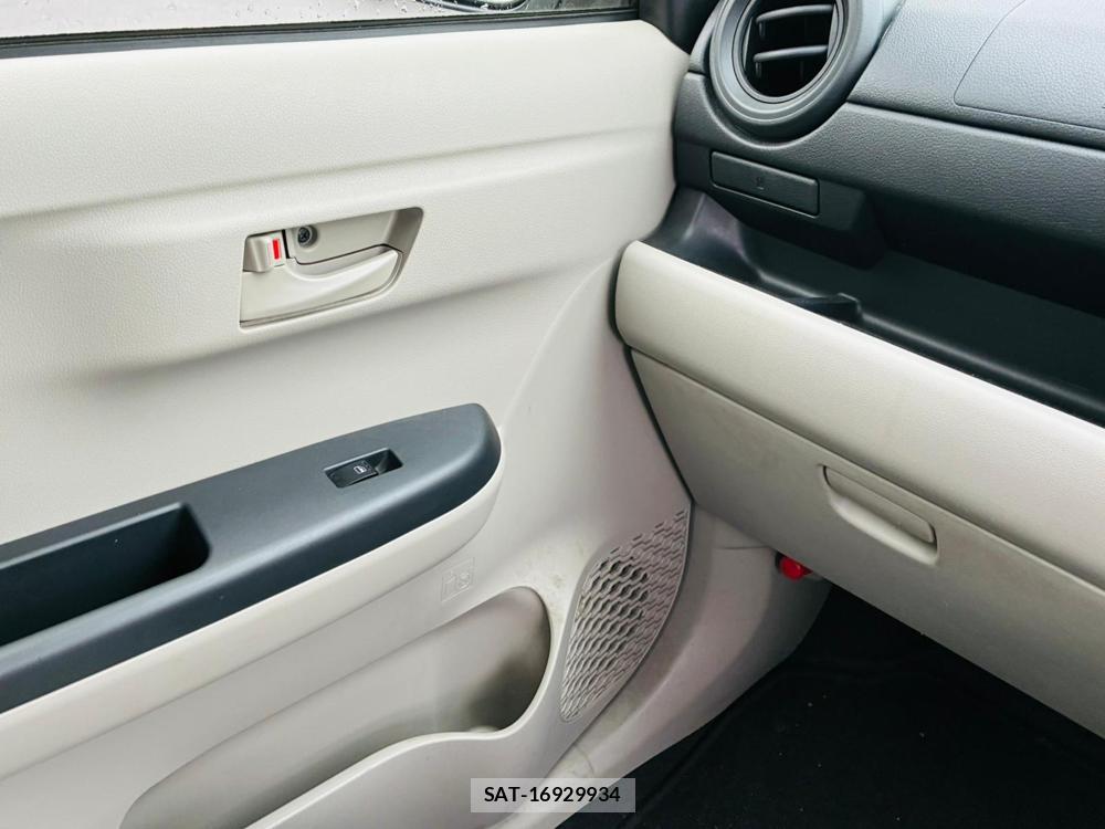 Toyota PASSO 2019-05 8590874-22
