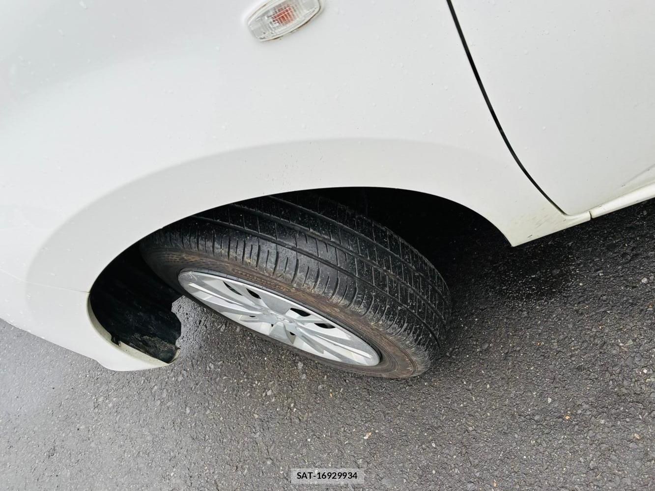 Toyota PASSO 2019-05 8590874-30