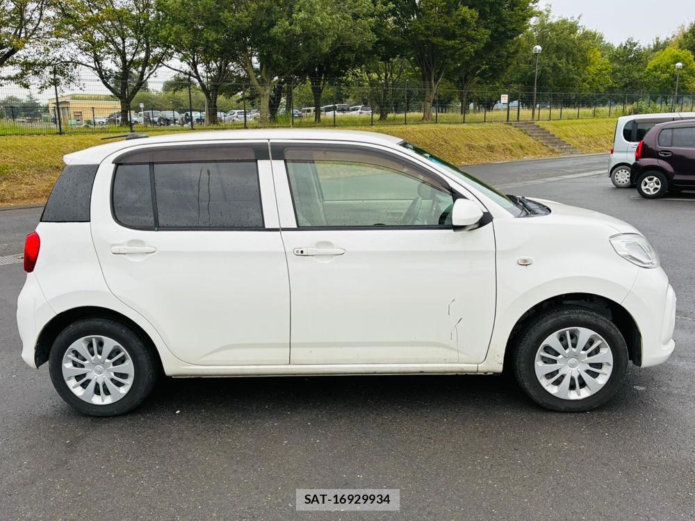 Toyota PASSO 2019-05 8590874-5