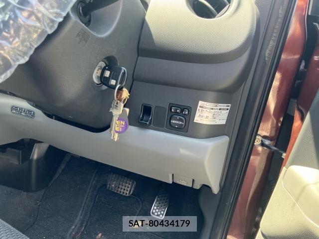 Toyota PASSO 2009-10 8745152-15