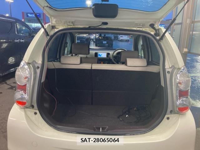 Toyota PASSO 2010-11 8745147-10