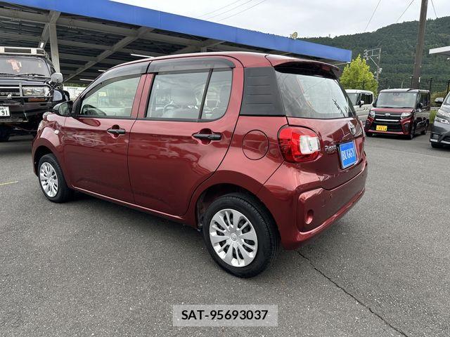 Toyota PASSO 2017-06 8745144-6