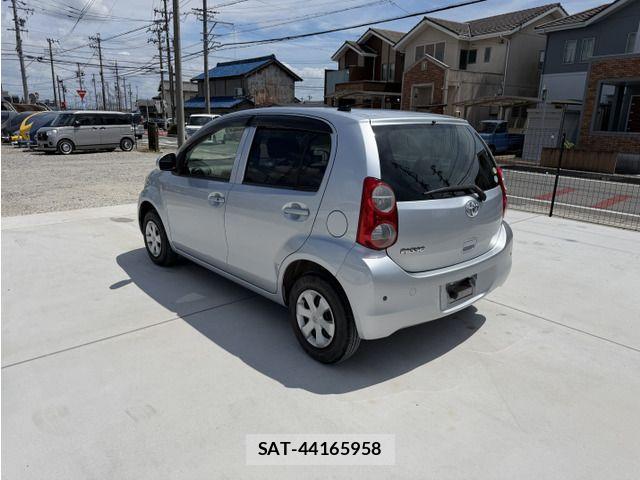 Toyota PASSO 2014-03 8745145-5