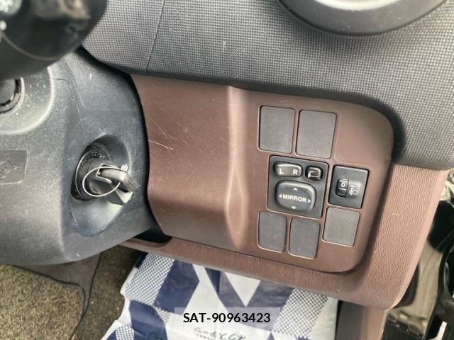 Toyota PASSO 2012-09 8745146-13