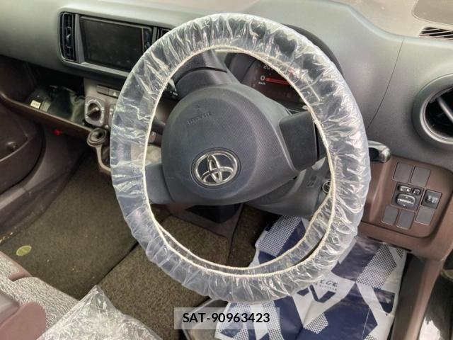 Toyota PASSO 2012-09 8745146-14