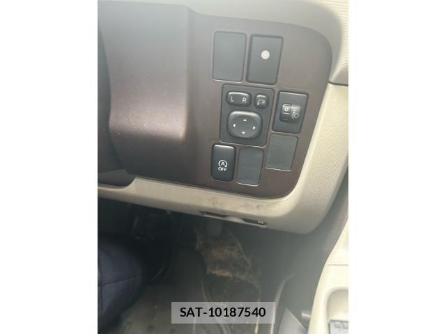 Toyota PASSO 2014-06 8745154-12