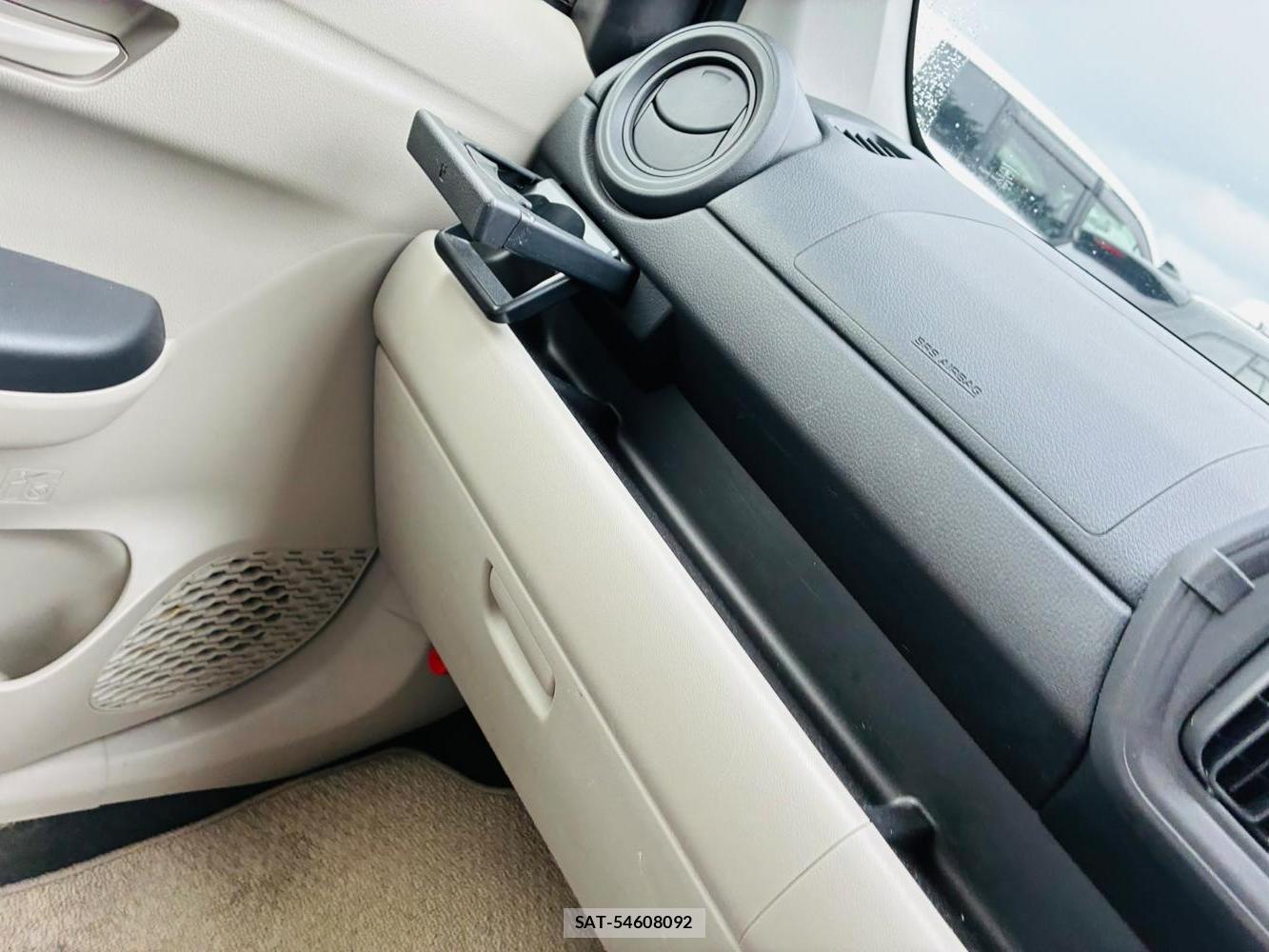 Toyota PASSO 2019-08 8656631-18