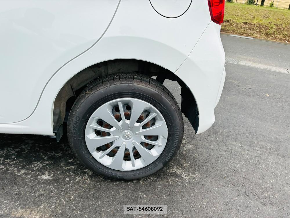 Toyota PASSO 2019-08 8656631-31