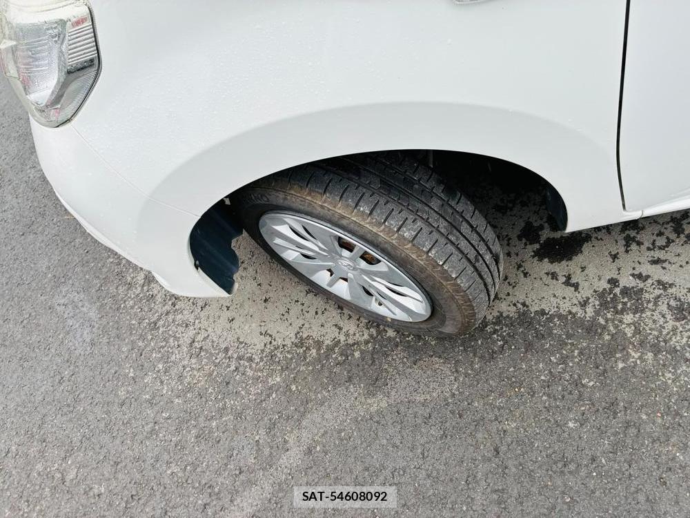 Toyota PASSO 2019-08 8656631-33