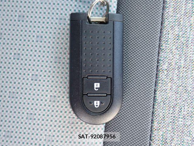 Toyota PASSO 2023-10 8781585-14