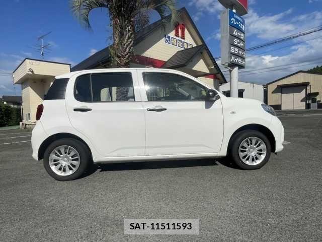 Toyota PASSO 2016-10 8797099-6