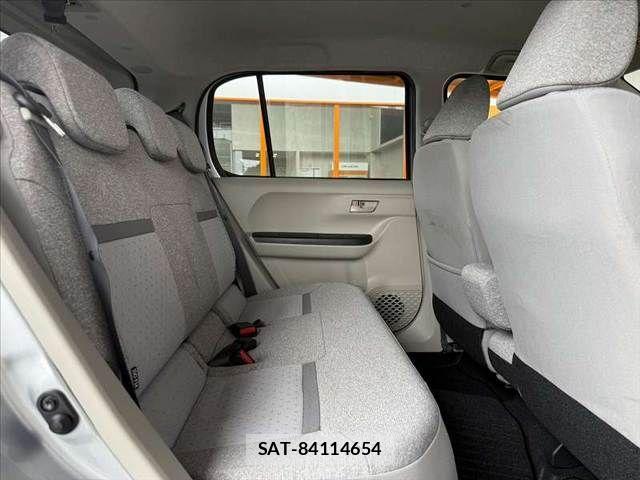 Toyota PASSO 2021-07 8831031-17