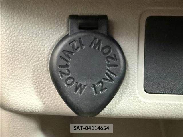 Toyota PASSO 2021-07 8831031-28